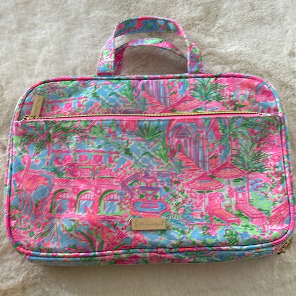 NWOT Lilly Pulitzer Travel Case
